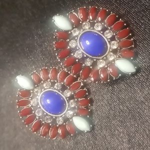 Vintage rhinestone southwestern style earrings. 80s vintage